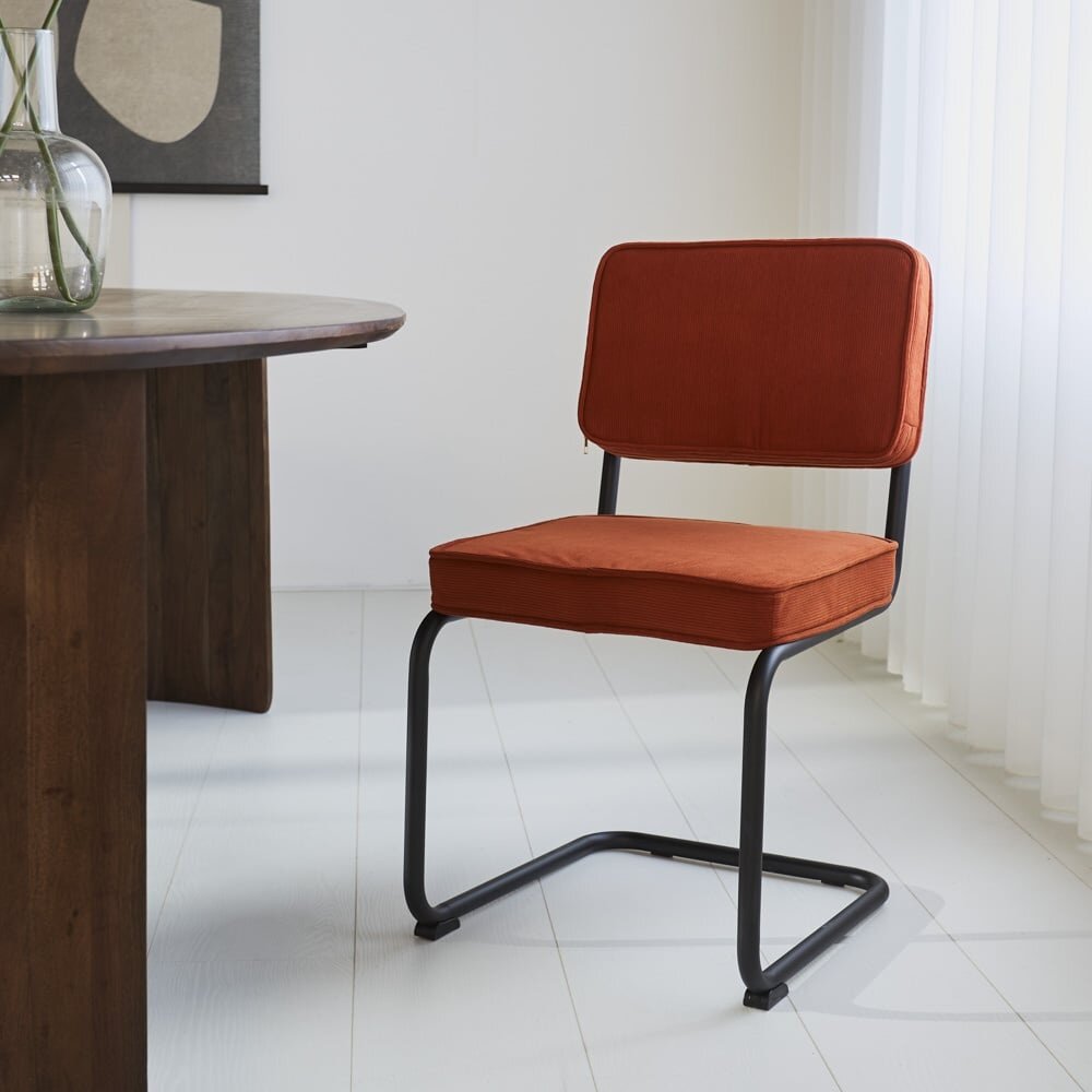 Rib chair rust